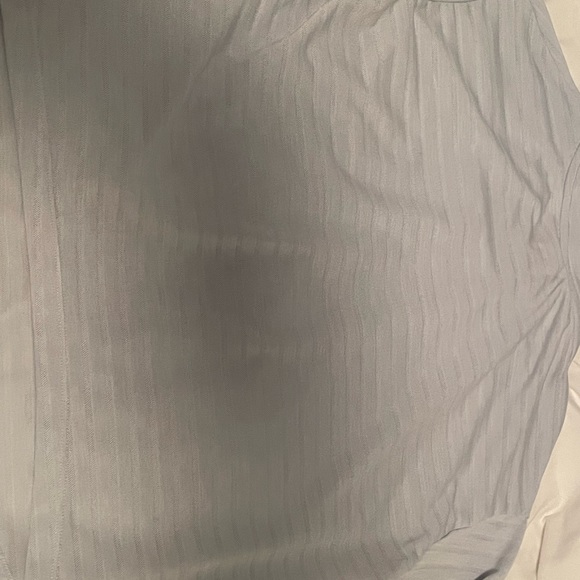 New balance t shirt size x small light blue colour - Picture 2 of 6